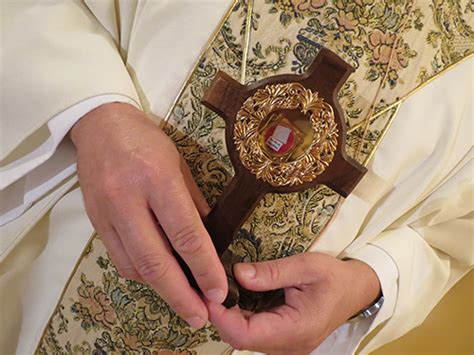 Adom Faithful Venerate Padre Pio Relic Receive Anointing