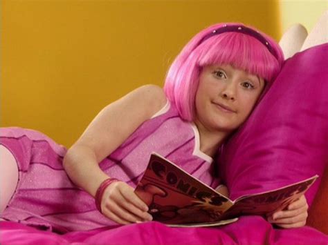 Imagem Stephanie Lazytown Png 25 Imagens Lazytown Em Png The Best