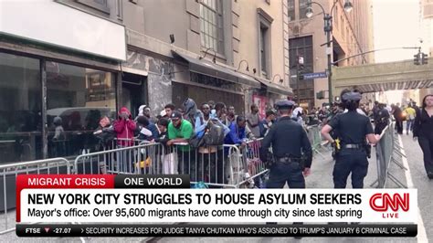 New York City Struggles To House Asylum Seekers Cnn