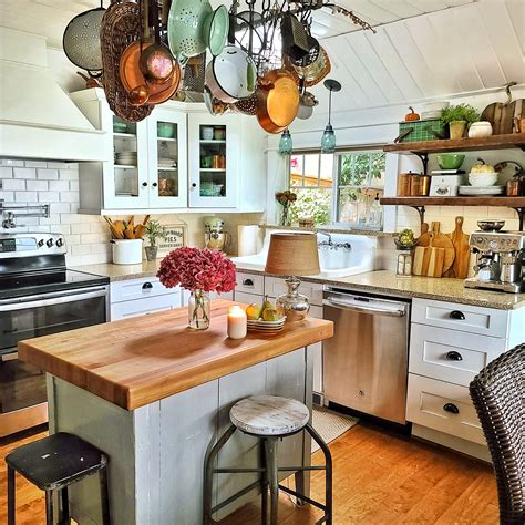 6 Ideas for Creating a Cozy Fall Kitchen - Shiplap and Shells