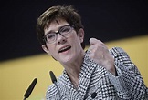 Annegret Kramp-Karrenbauer ist neue Parteivorsitzende der CDU | WEB.DE