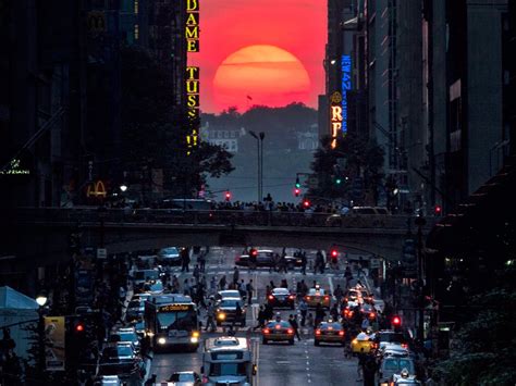 Manhattanhenge Where And When To Look For The Special