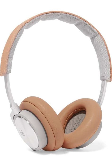 These Stylish Headphones Are A Fashion Must