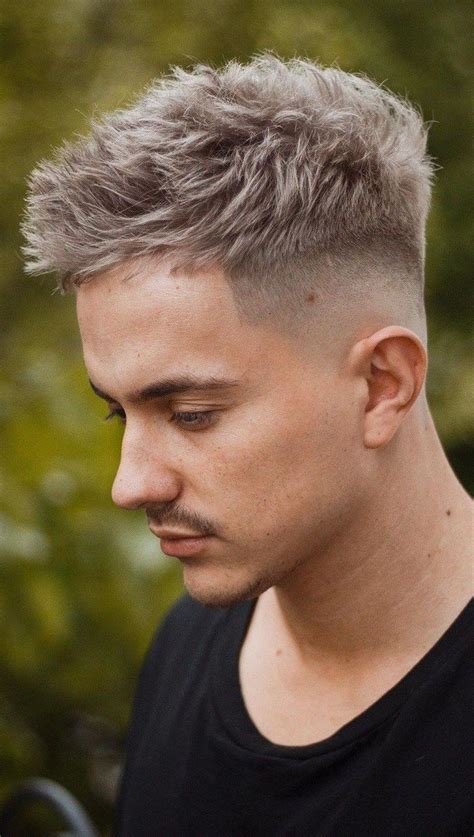 20 Messy Hairstyles For The Youthful And Playful Men Mens Hairstyles