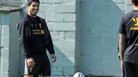 Liverpool S Luis Suarez Dismisses Real Madrid Transfer Talk And Vows To