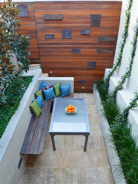 Maybe you would like to learn more about one of these? 20 Tiny But Really Charming Backyard Designs - Page 3 of 3