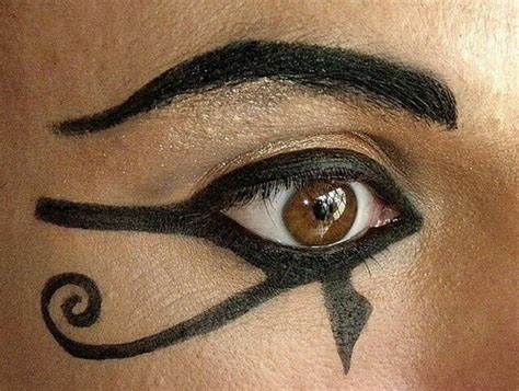 Cleopatra Eyeliner Eyeliner Topmakeupbrands Egyptian Eye Makeup