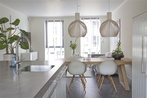 A handy guide with the differences between interior design styles including modern, industrial and transitional. BLEND Interieur . Styling - Voel je thuis!