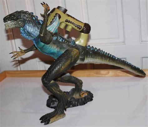 These figures are a bit pricey, but they are very well made. GODZILLA Electronic Battle Action 8 Heavy Hitter Action ...
