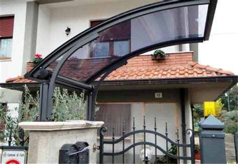 Sebenarnya contoh kanopi rumah minimalis seperti ini banyak diminati dan sangat populer. 48 Desain Kanopi Modern pada Rumah Minimalis - Rumahku Unik