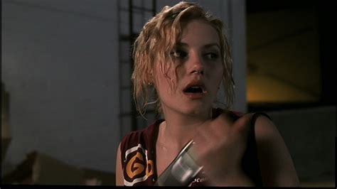 Elisha In 24 1x01 12 1 Am Elisha Cuthbert Image 12761311 Fanpop