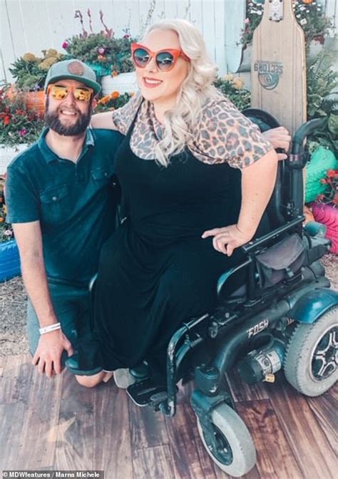 Disabled Musician Found The Man Of Her Dreams On Tinder Daily Mail Online