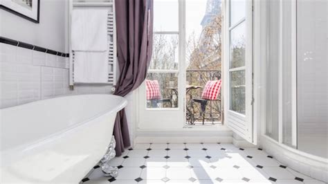 Toilets And Bathrooms In Paris Apartments