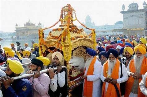 Gurpurab Check Out How Guru Nanak Jayanti Is Celebrated Seema