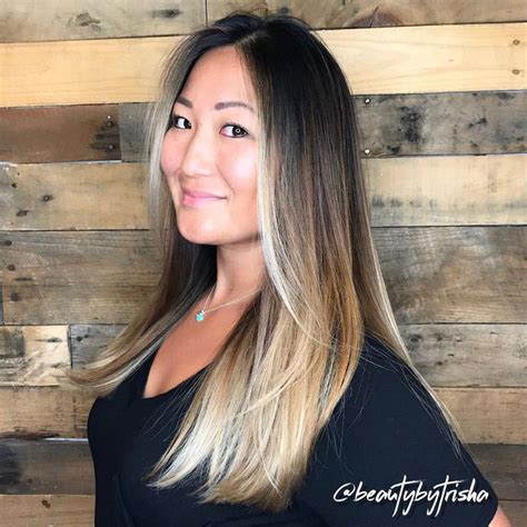 These Straight Balayage Highlights Truly Are Trendy
