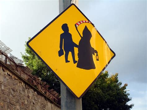 17 Unusual Road Signs You Wont See On A Daily Basis