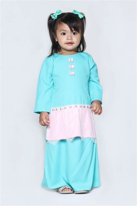 Maxi dress @jubah kanak kanak untuk flower girl. Infojelita: 4 Gaya Baju Raya Kanak-kanak Perempuan 2017