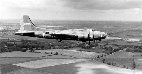 Video Watch The Movie Star B 17 Bomber Memphis Belle Being Restored