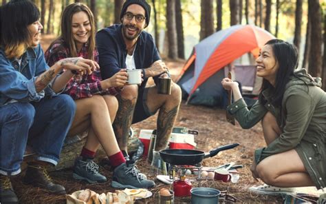 4 essential tips for planning the perfect camping trip with your friends the good men project