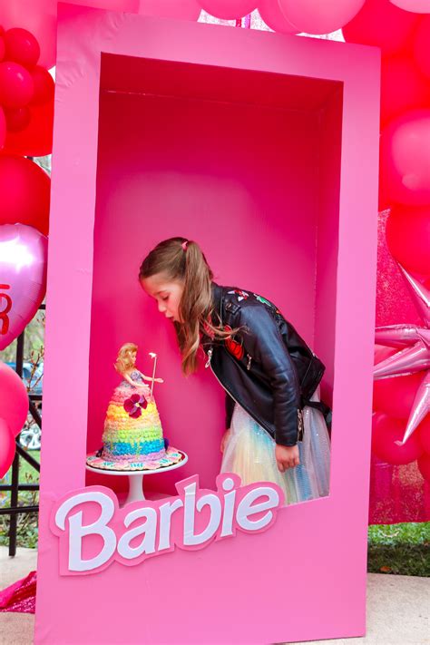 BARBIE THEMED BIRTHDAY PARTY The Art Pandora