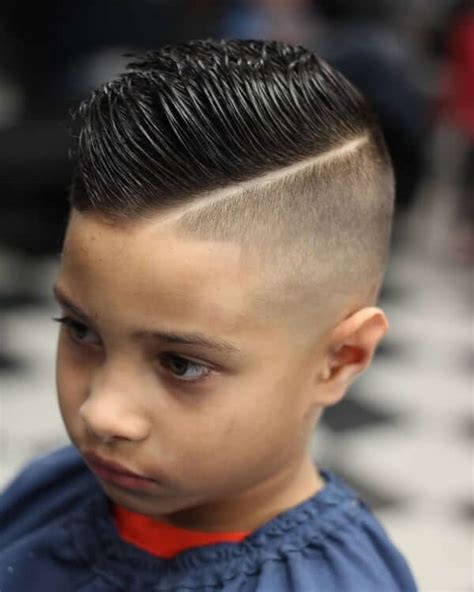 This year, the rules are out the window, as more and more boys have decided to make a statement and create their signature styles. Cute Short Haircuts for Boys - 15+ » Short Haircuts Models