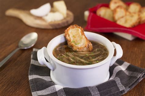 Deliciosa receta de Sopa de Cebolla Recetas Nestlé