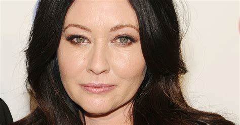Shannen Doherty Shaves Head Breast Cancer