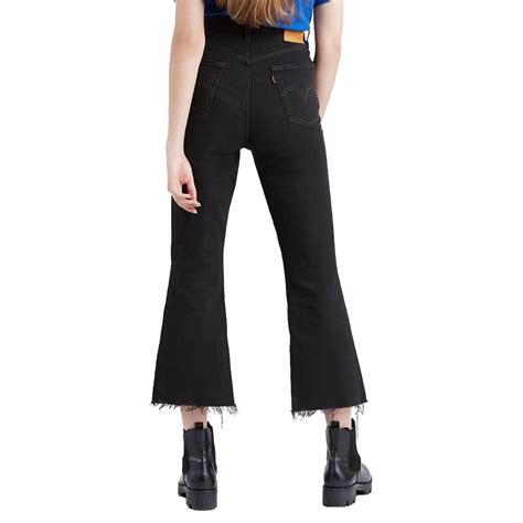 District Concept Store Levis® Ribcage Crop Flare Jeans On The