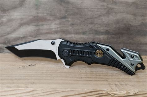 Top 4 Badass Knives Of The Week Knife Cool Knives Pocket Knife