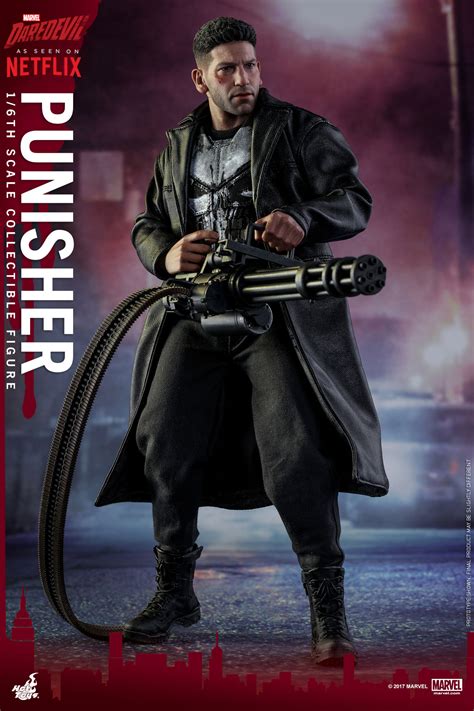 The Punisher Sixth Scale Figure By Hot Toys