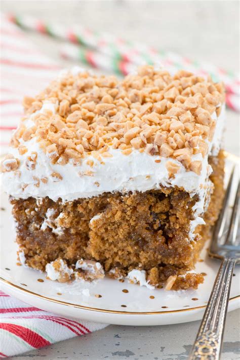 Poke cake is one of the easiest cakes you will ever bake, with the endless option of flavor combinations, you will never grow tired of them. Gingerbread Poke Cake - Crazy for Crust