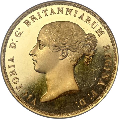 『2013年 エリザベス女王 戴冠60周年記念 5ポンド金貨 4種セット』のご案内 | COIN PALACE