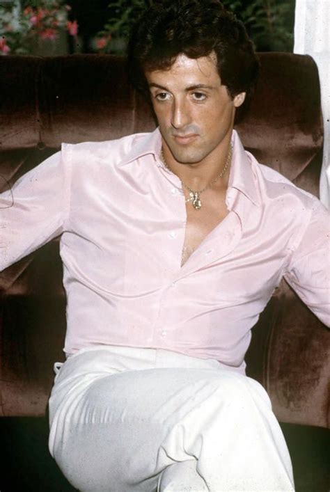 Полное имя — сильвестр гардэнцио сталлоне (sylvester gardenzio stallone). Sylvester Stallone's photo flashback (With images ...