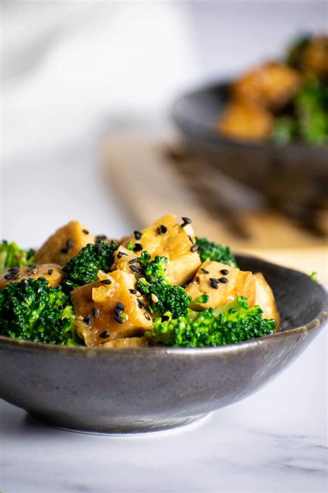 Sesame Tofu With Broccoli Slender Kitchen Recipe In 2020 Tofu