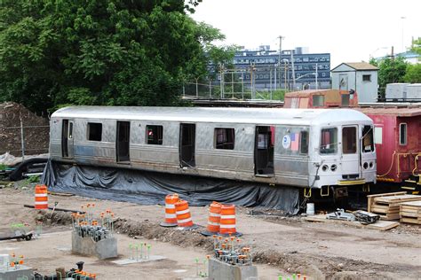 Retired Staten Island R44 Car Has Been Out Of Service Since 2015