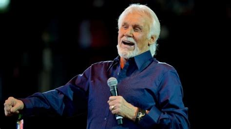 Kenny Rogers Prepares To Hang Up His Microphone Bbc News
