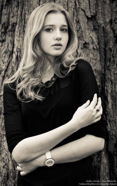 Photo Of A 17 Year Old Natural Blond Girl Photographed In May 2016 By