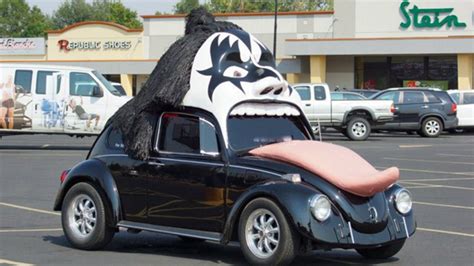 Kiss Themed Bug Can Lick Your Driveway For A Song