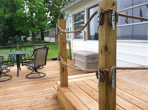 Looks Like A Dock Not A Deck Nautical Deck Ideas Rope Railing House Deck