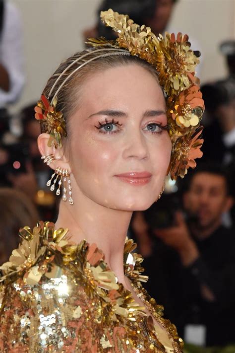 Ever Major Celebrity Beauty Look From This Years Fabulous Met Gala Headpiece Hairstyles
