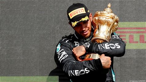 Lewis Hamilton Wins British Gp Despite Penalty Dw
