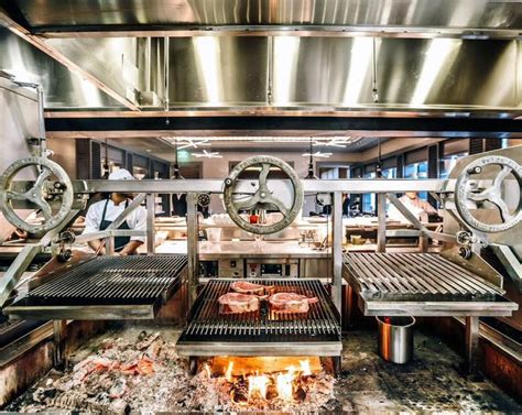 Why Top Chefs Still Swoon Over Grillworks Wood Fired Ovens Eater Dc