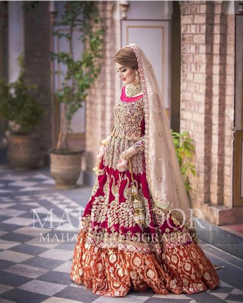 Beautiful Bride 👠💄👄 💅👰💍 Indian Wedding Outfits Fashion Attire