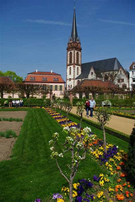 No need to register, buy now! Darmstadt, Prinz Georg Garten und Ev. Stadtkirche (10.04 ...