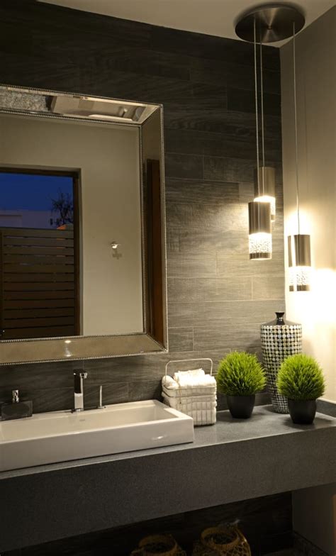 Baño de terraza casa gl homify baños modernos granito gris | homify