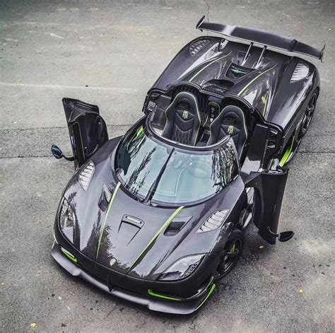 Koenigsegg Agera R Made Out Of Exposed Carbon Fiber W Light Green