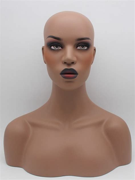 650us Dark Skin Fiberglass Female Mannequin Head Bust For Wigs