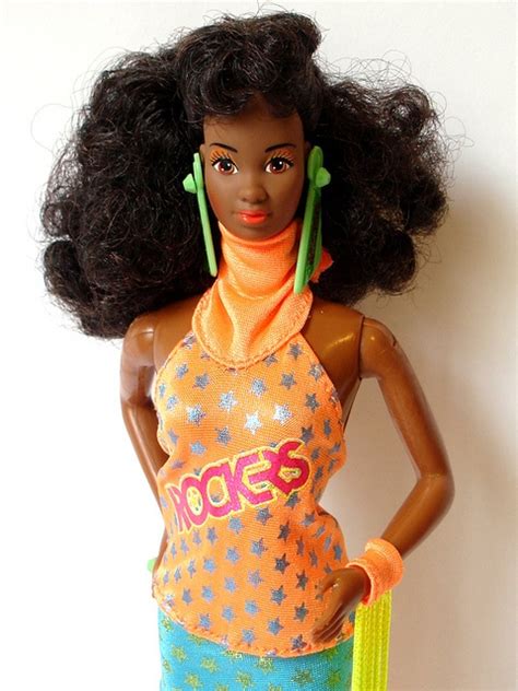 Real Dancing Action Dee Dee 1986 Mini Barbie Dolls Barbie Black Barbie