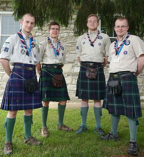 Scottish Scouts Trek Through Cumberland County Workwear Vintage Men