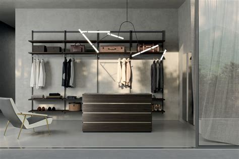 Naked Walk In Closet Walk In Wardrobes Wardrobe Collection Orme